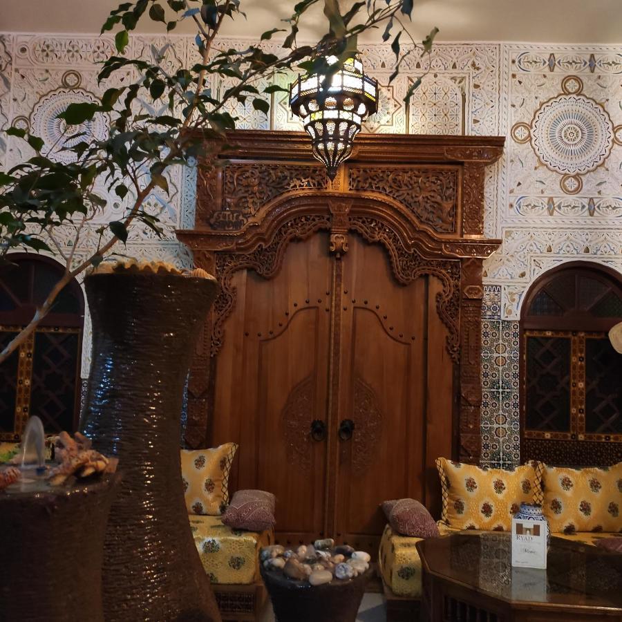 Ryad Bab Berdaine Meknès Esterno foto