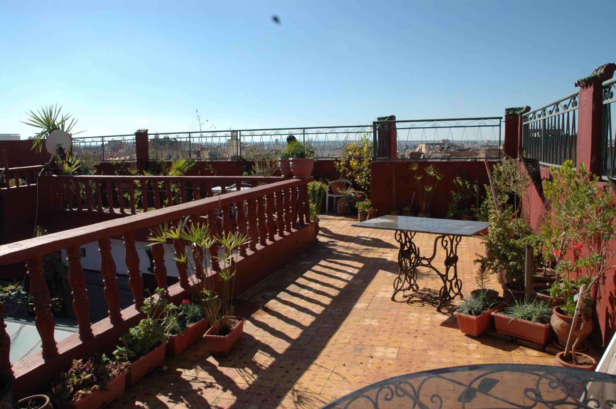 Ryad Bab Berdaine Meknès Esterno foto