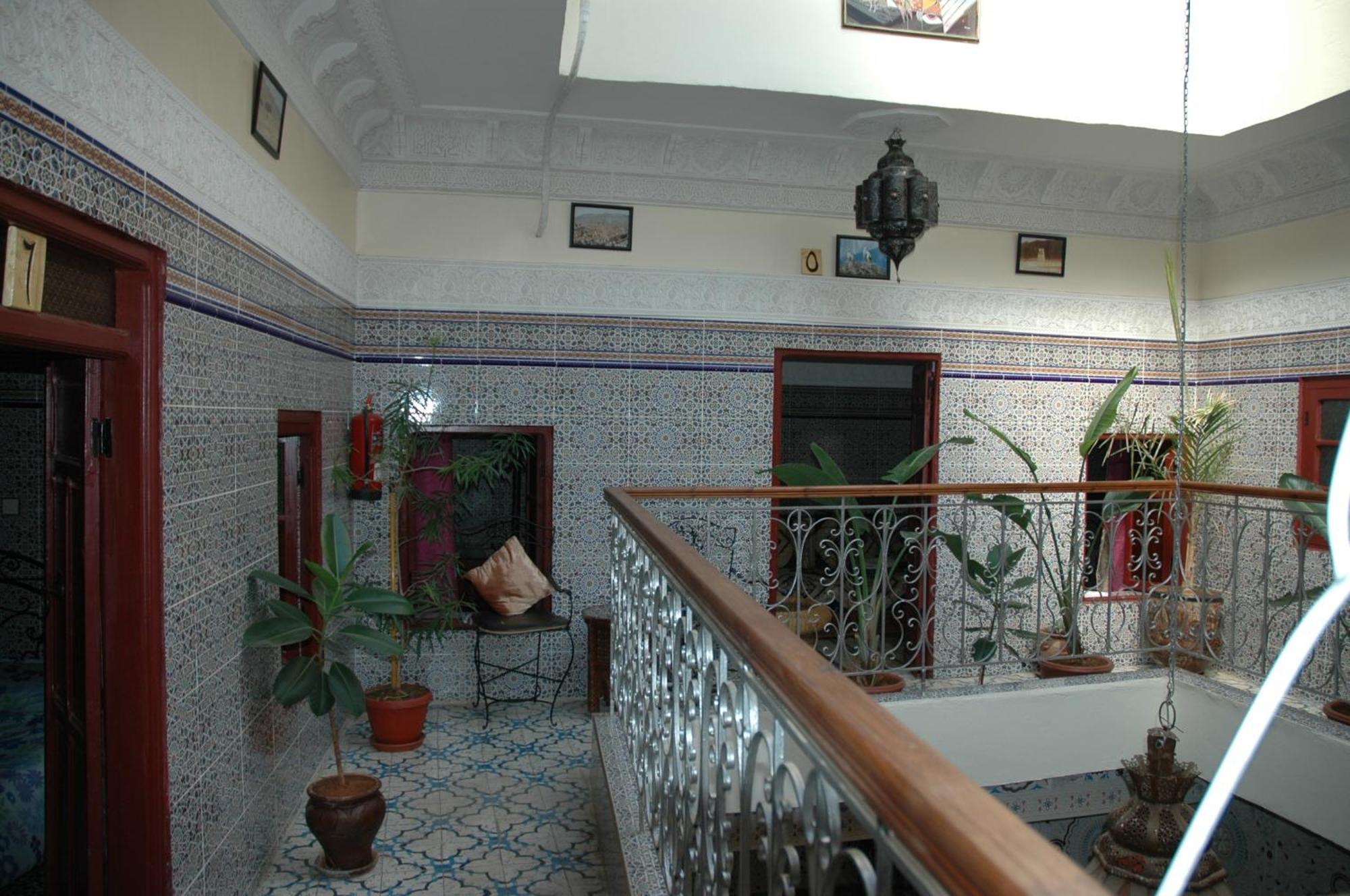 Ryad Bab Berdaine Meknès Esterno foto