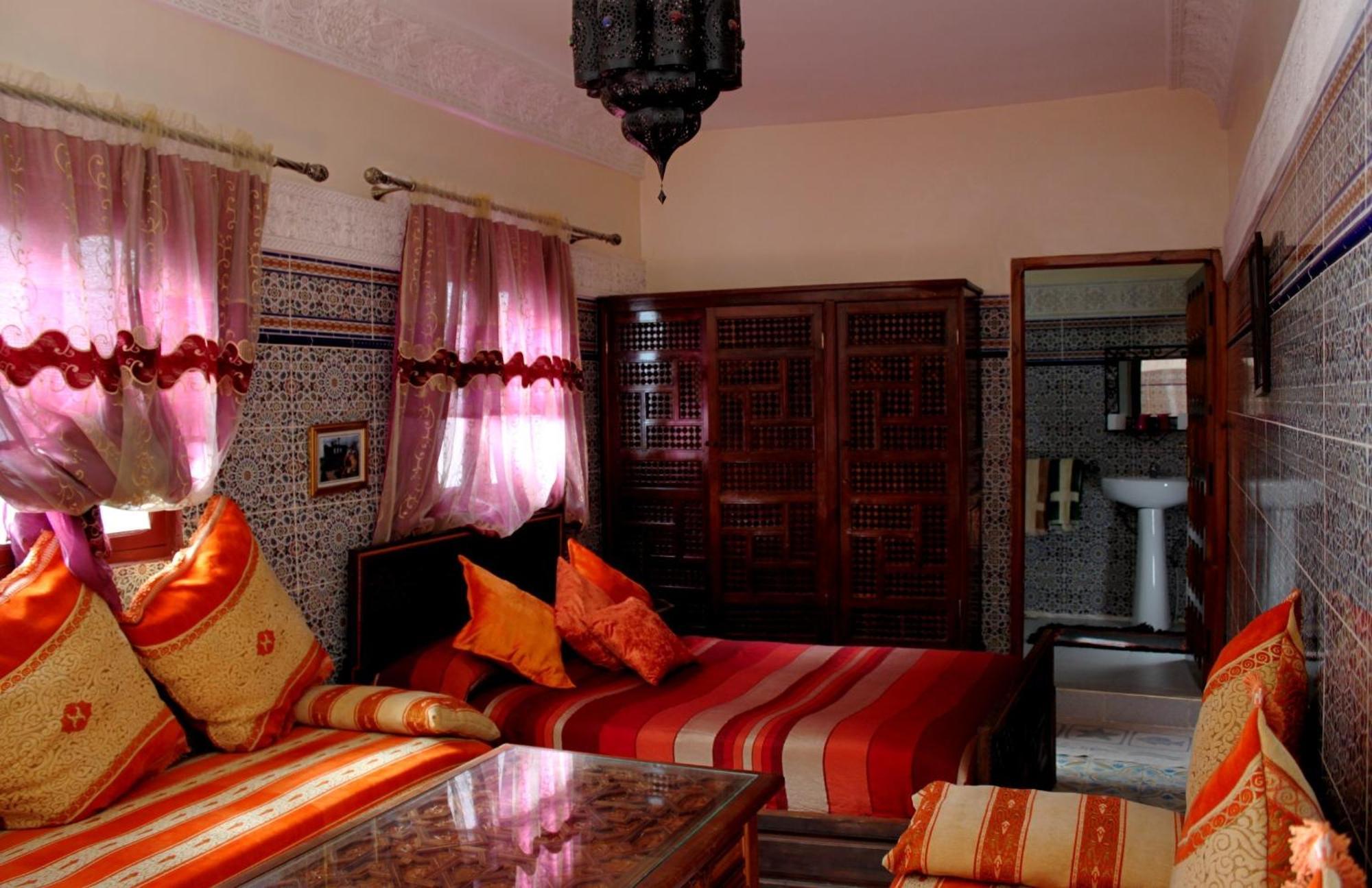 Ryad Bab Berdaine Meknès Camera foto