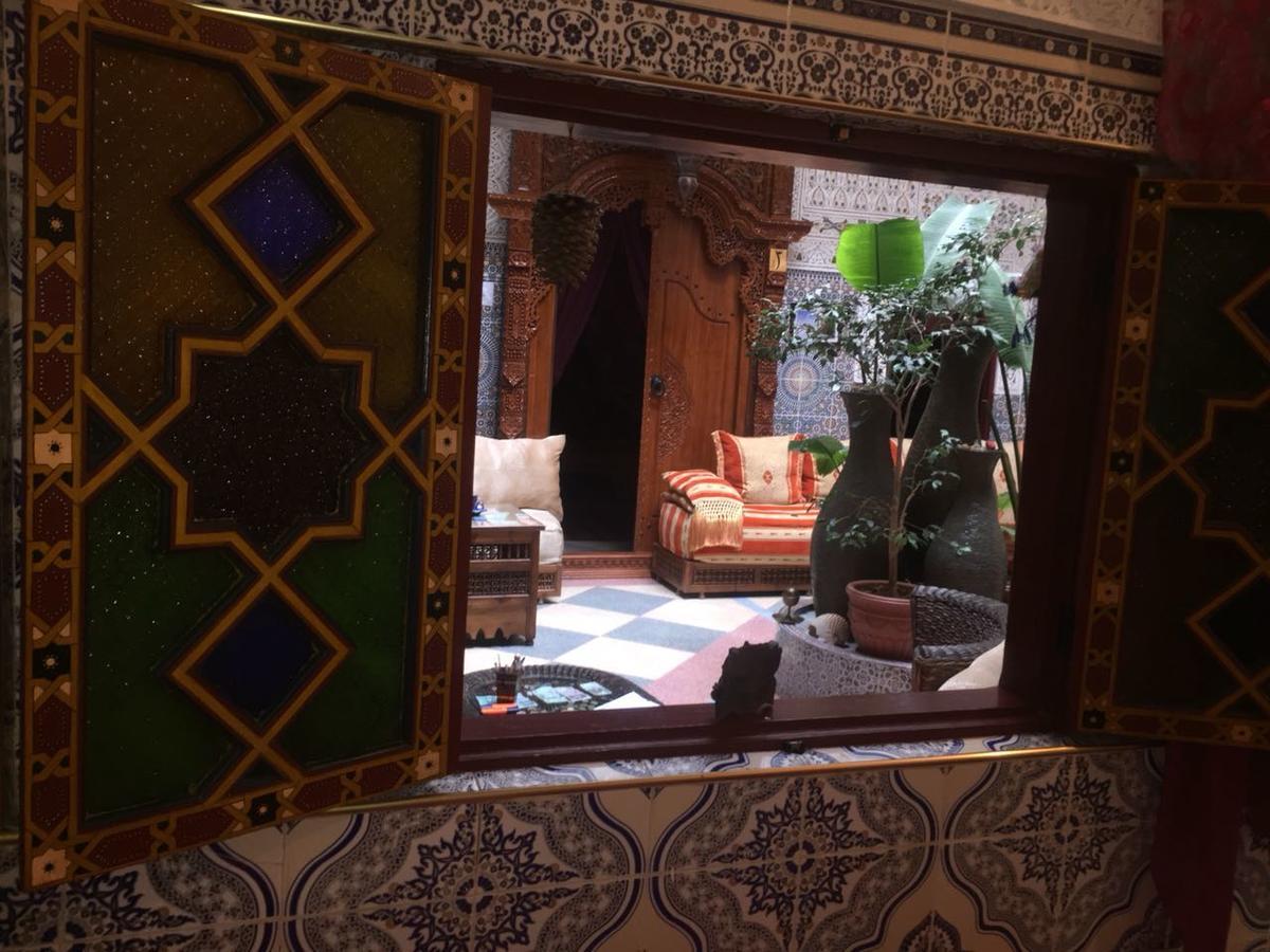 Ryad Bab Berdaine Meknès Esterno foto