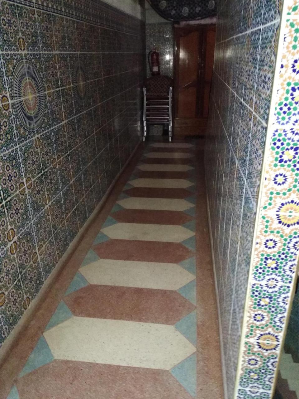 Ryad Bab Berdaine Meknès Esterno foto