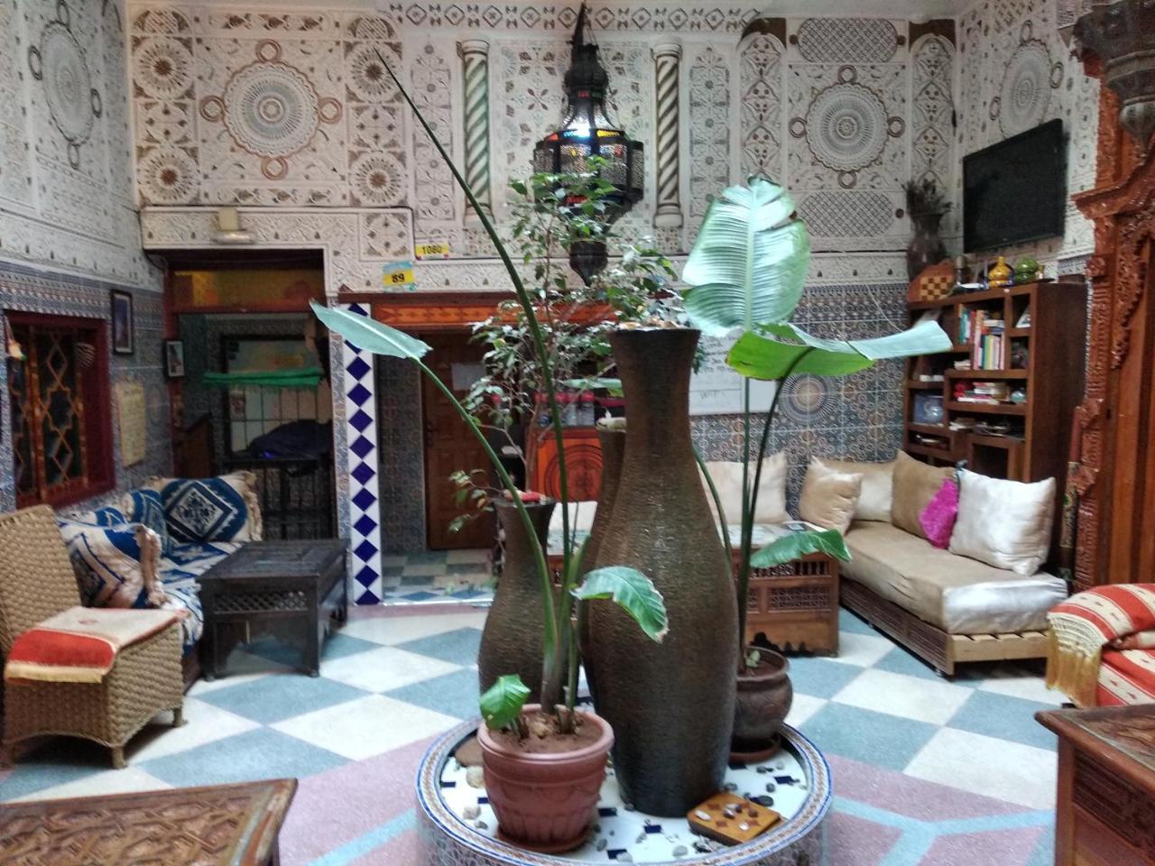 Ryad Bab Berdaine Meknès Esterno foto